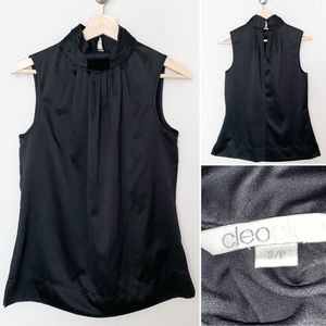 Cleocleo Black Sleeveless Pleated Tank
